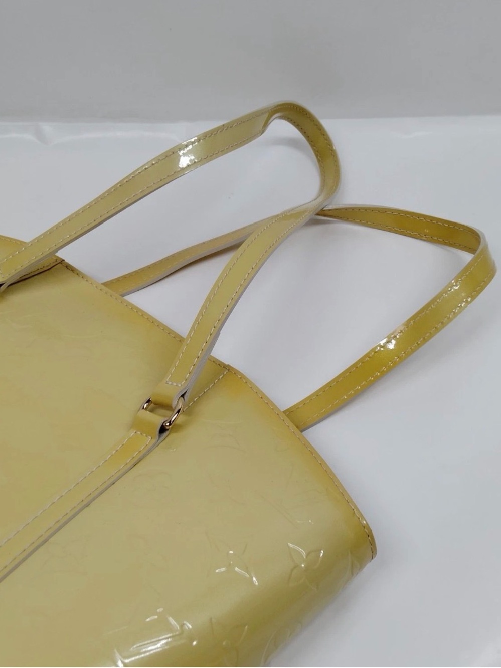 Louis Vuitton Avalon MM Tote in Pale Yellow